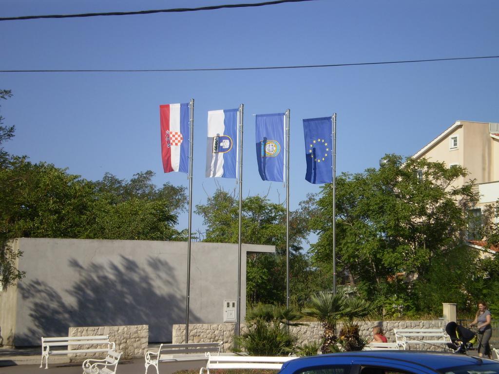 Apartments Villa Engeli Vir Exterior foto