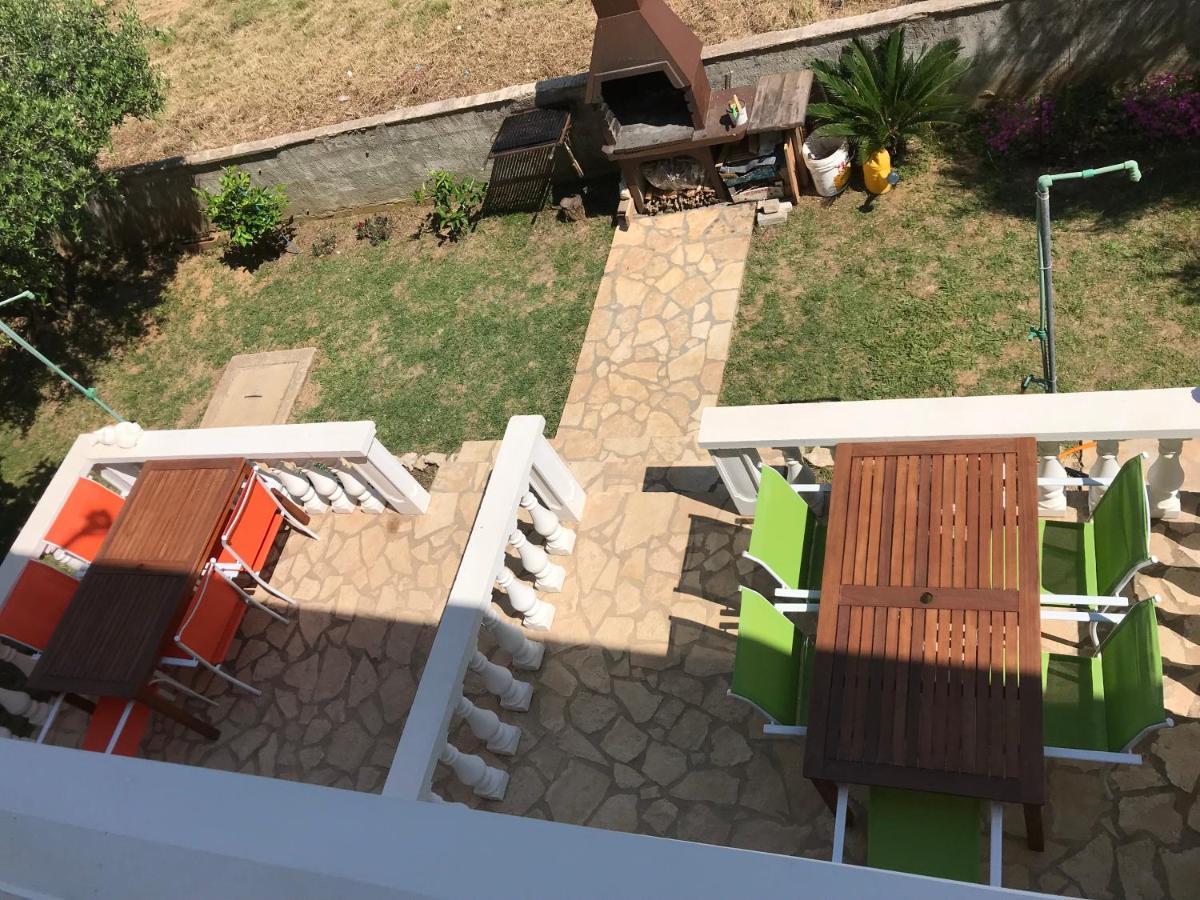 Apartments Villa Engeli Vir Exterior foto